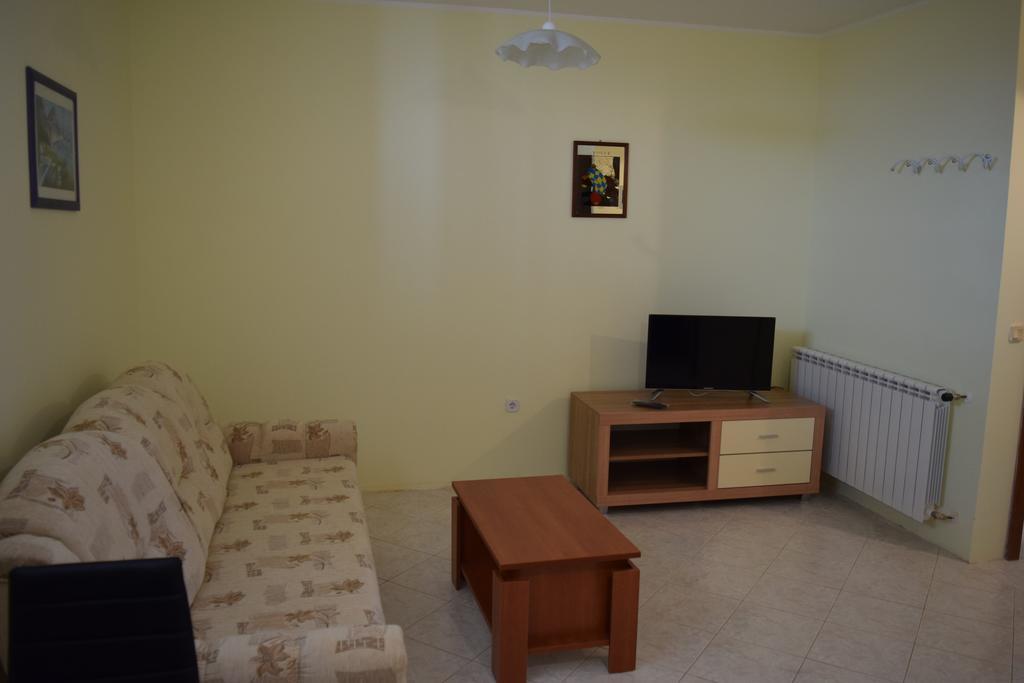 Apartment Vera Štinjan Extérieur photo