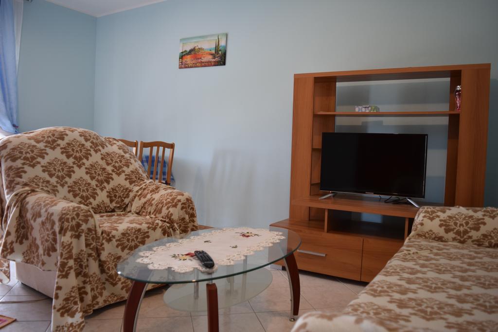 Apartment Vera Štinjan Extérieur photo